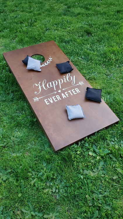 Games Happily Ever After Cornhole (8 bags)
